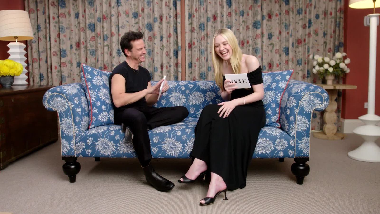 Off The Cuff: Dakota Fanning, Andrew Scott